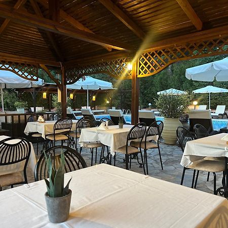 Agrili Apartments & Rooms Elia Nikitis Dış mekan fotoğraf