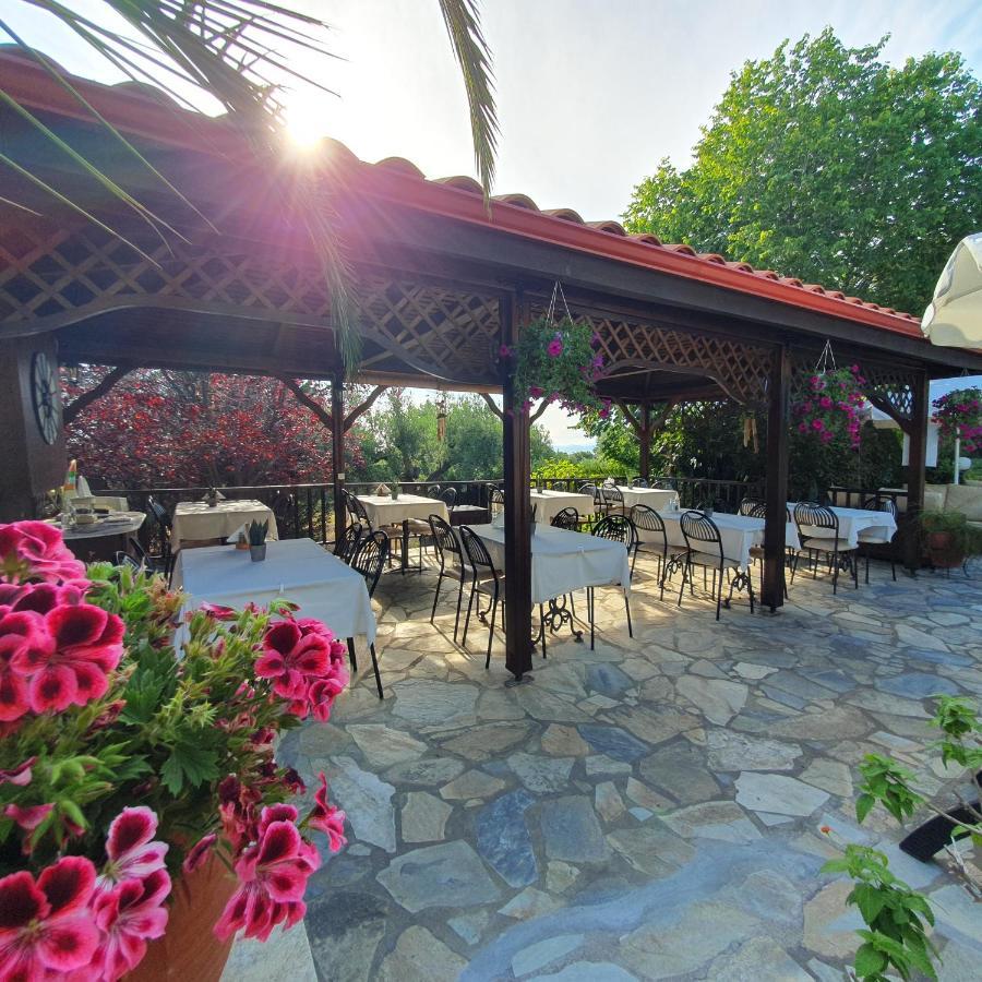 Agrili Apartments & Rooms Elia Nikitis Dış mekan fotoğraf