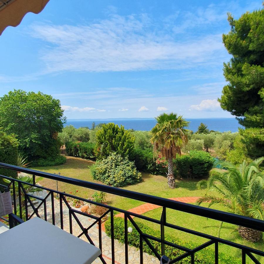 Agrili Apartments & Rooms Elia Nikitis Dış mekan fotoğraf