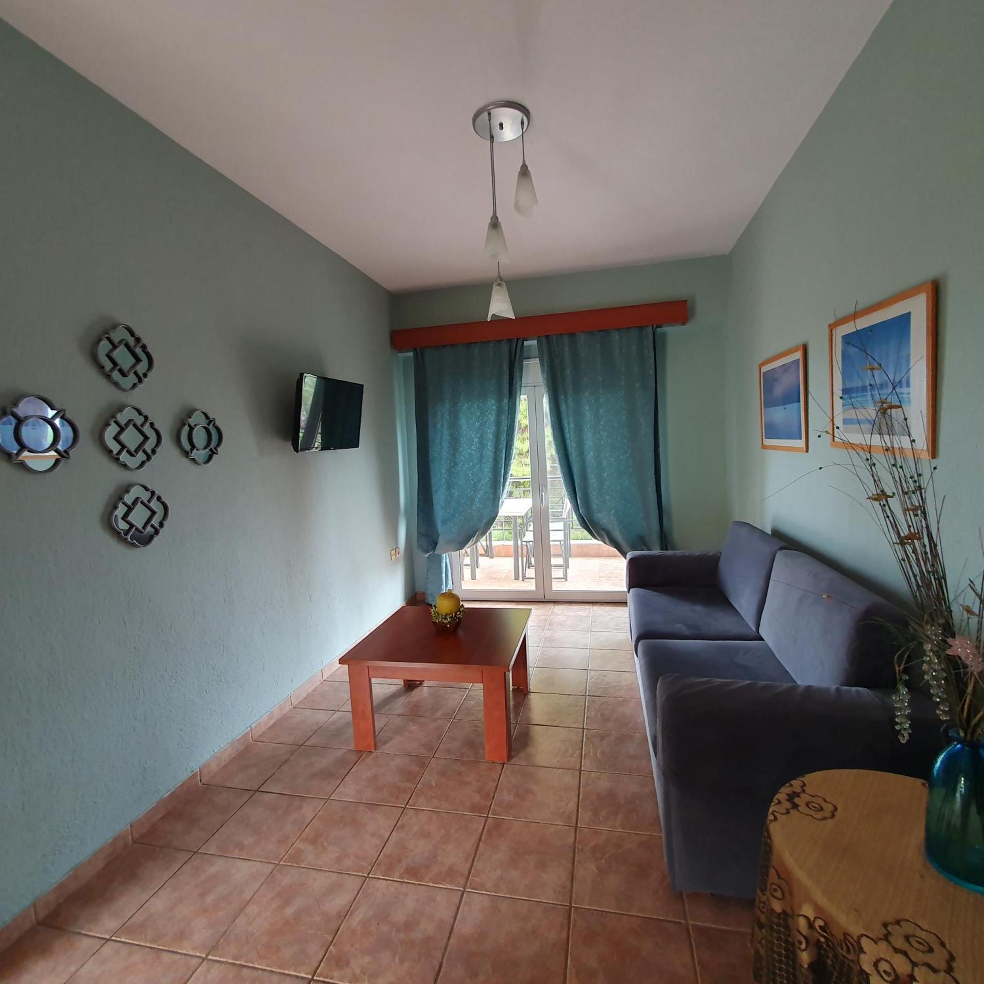 Agrili Apartments & Rooms Elia Nikitis Oda fotoğraf