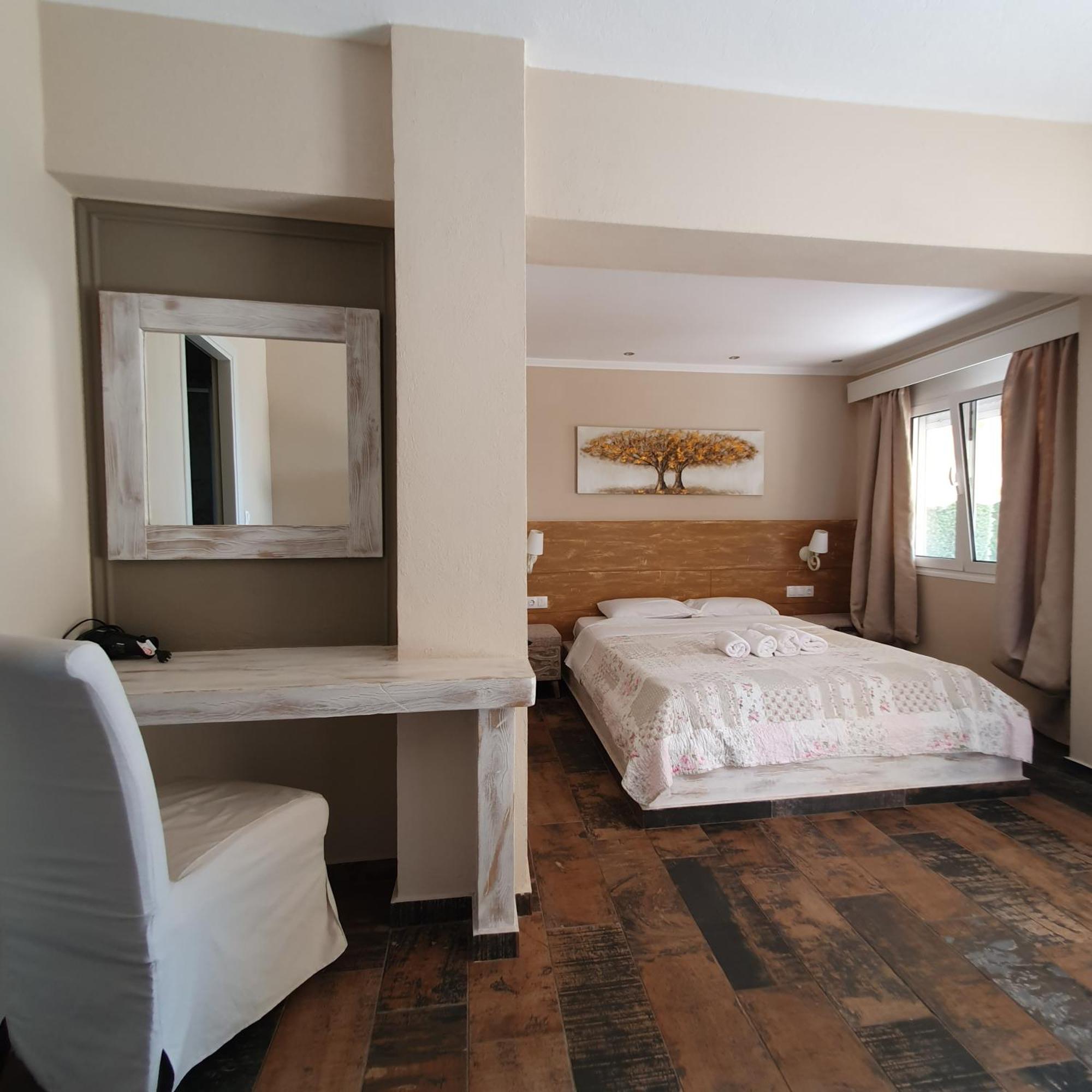 Agrili Apartments & Rooms Elia Nikitis Oda fotoğraf
