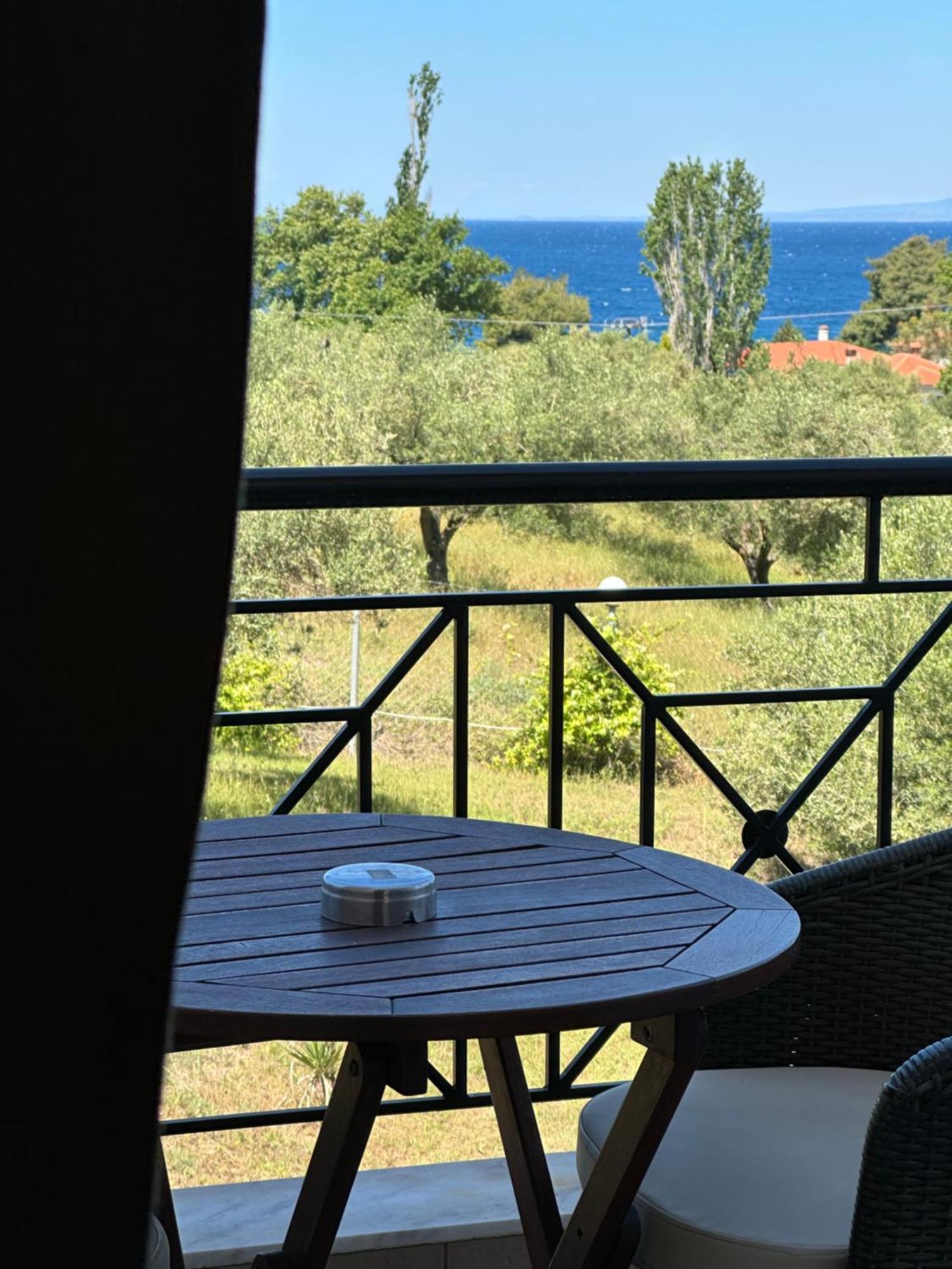 Agrili Apartments & Rooms Elia Nikitis Dış mekan fotoğraf